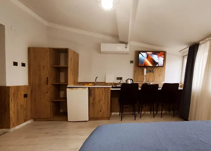 מלון דירות Life Span 3*